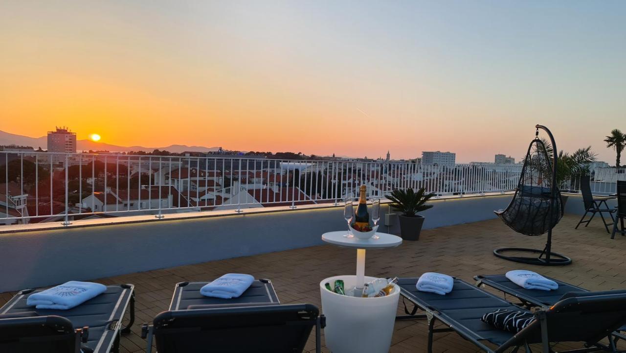 Апартаменты Zadar Sunset Penthouse With Spectacular View And Jacuzzi Экстерьер фото